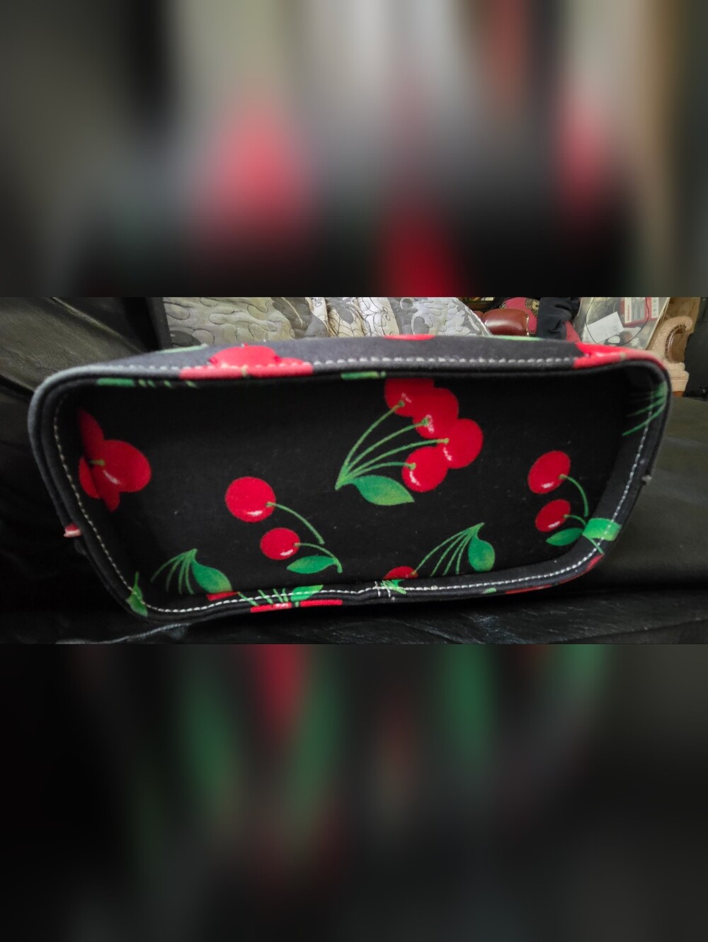 Cherry Retro Bucket Bag 9×9 NEW - Picture 7 of 7